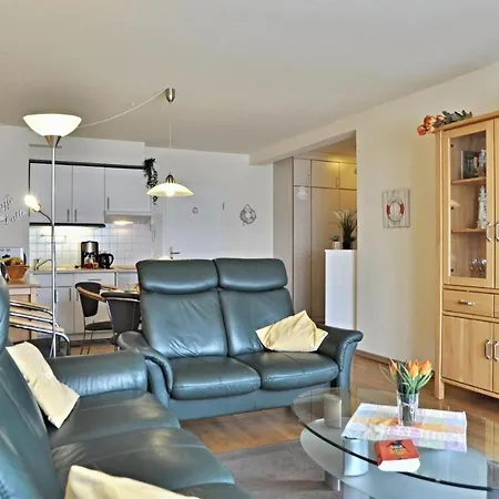Apartment Strandhotel-25 Laboe